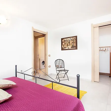 Villino Enzo 350 Mt Baia Di Porto Frailis Semesterbostad