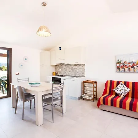 Villino Enzo 350 Mt Baia Di Porto Frailis Àrbatax